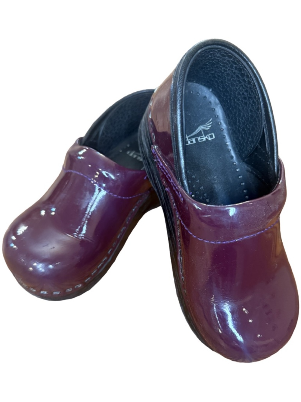 DANSKO Girl’s Purple Patent Clogs Size 27 fits girls size 10/10.5